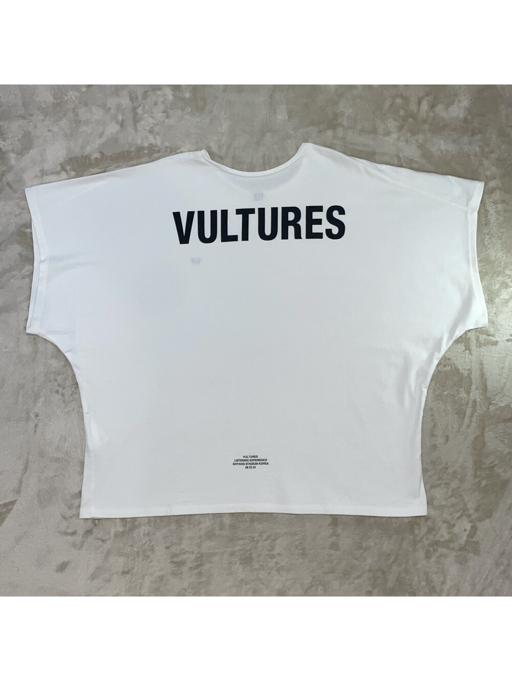 Yeezy Gap by Balenciaga Vultures Korea Exclusive II White Tee Mens Size 2 (M/L)
